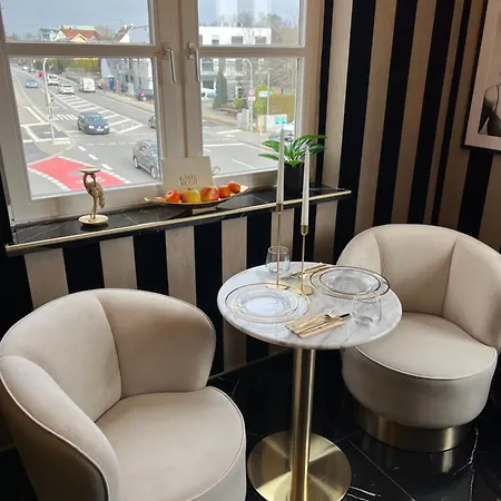 Apartament Nero Uno *