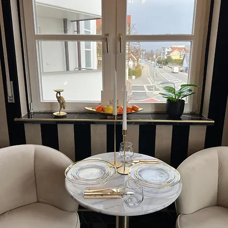 Nero Uno 梅肯博伊伦